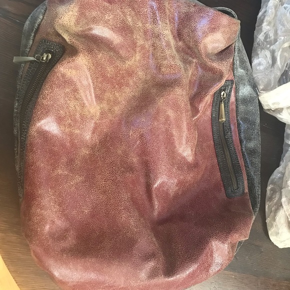 Bryan Nicole Large Tote style Bag! - Picture 6 of 7